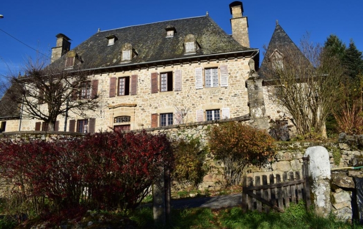 AGENCE DORDOGNE VALLEE : Domaines / Propriétés | SAINT-CIRGUES-LA-LOUTRE (19220) | 270 m2 | 357 000 € 