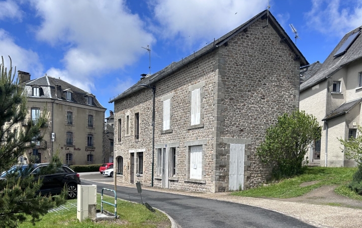 Maison SAINT-PRIVAT 60 m2 69 760 € Maison SAINT-PRIVAT 60 m2 69 760 €